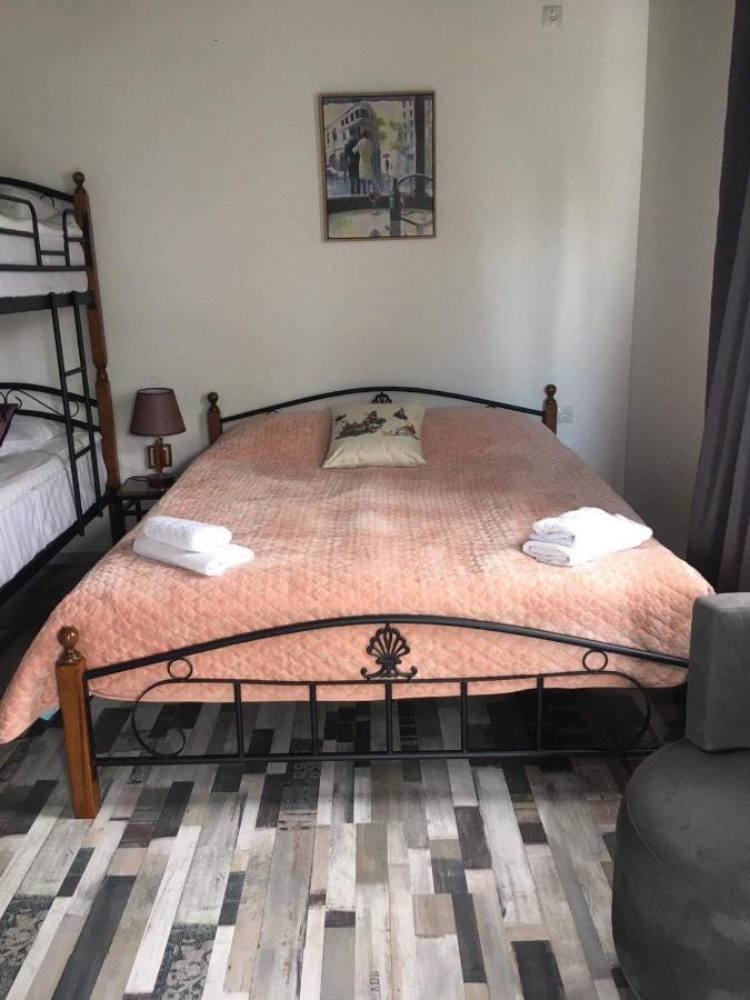 Verona Apartment Dushet'i Buitenkant foto
