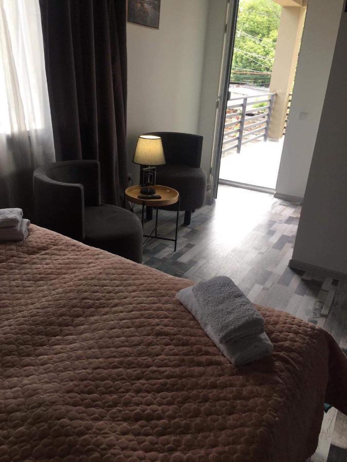 Verona Apartment Dushet'i Buitenkant foto