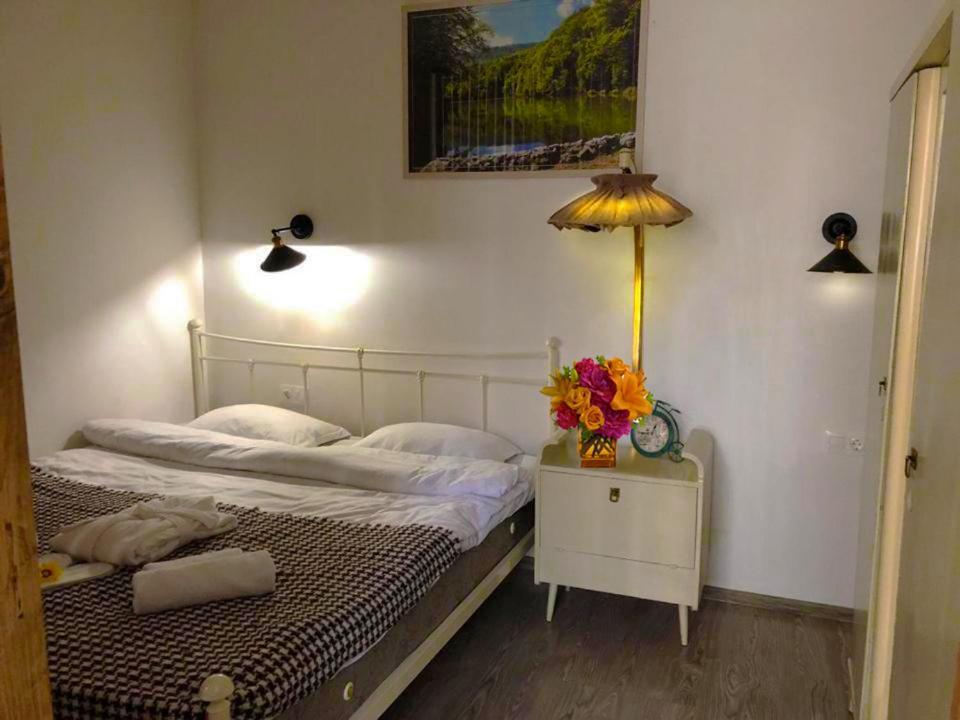 Verona Apartment Dushet'i Buitenkant foto