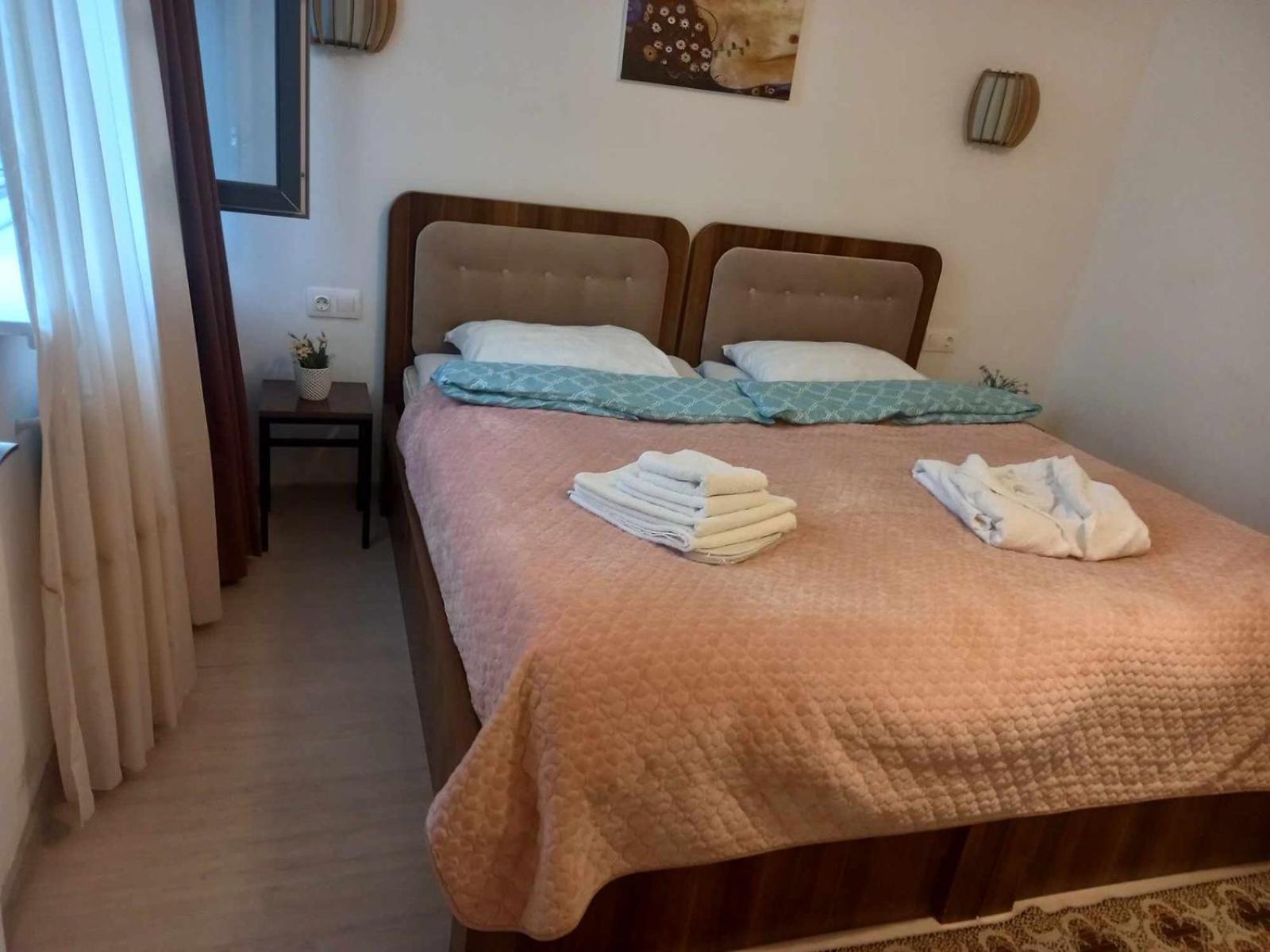 Verona Apartment Dushet'i Buitenkant foto
