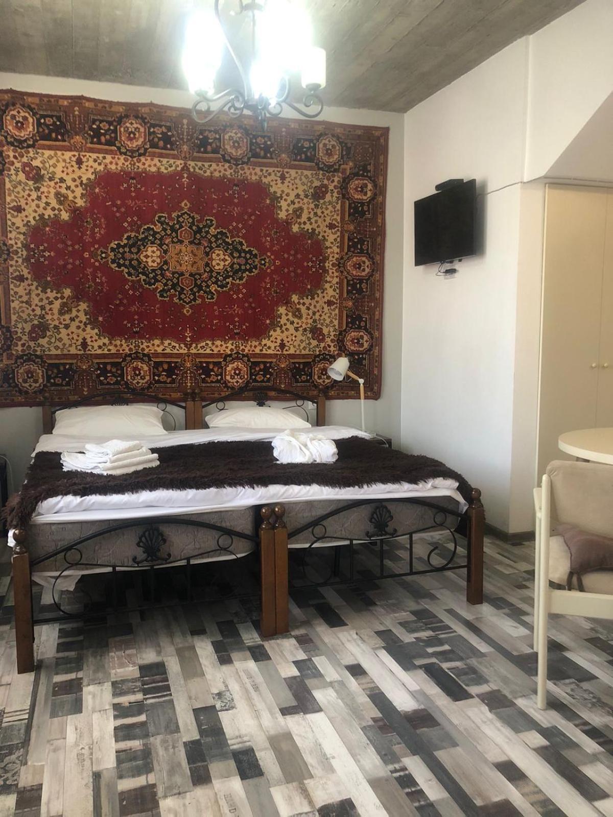 Verona Apartment Dushet'i Buitenkant foto